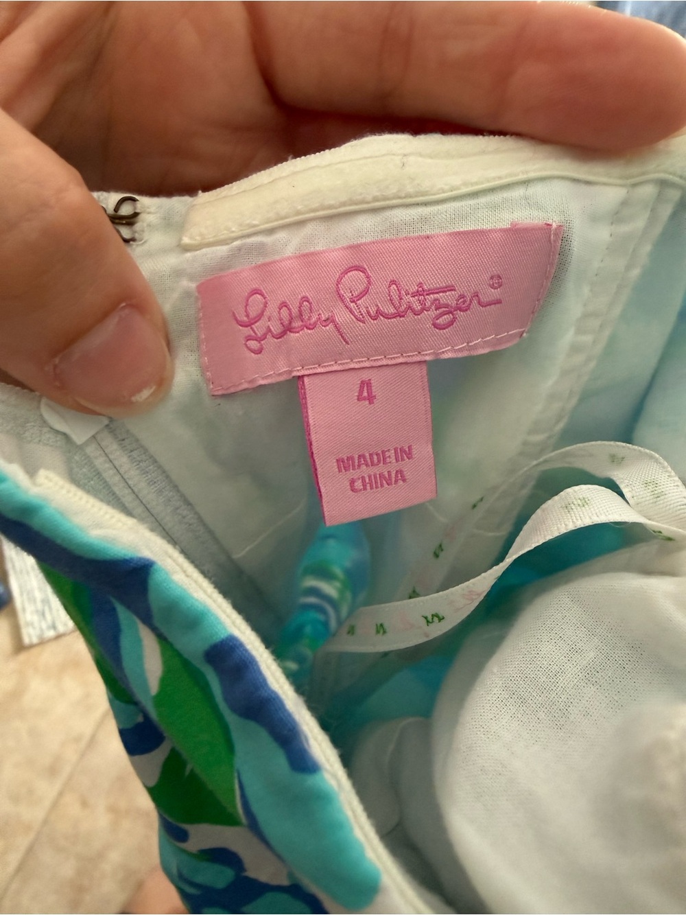 Lilly Pulitzer Blue & Green Floral Halter Dress Size 4 “Bee in Your Bonnet” - Picture 5 of 8